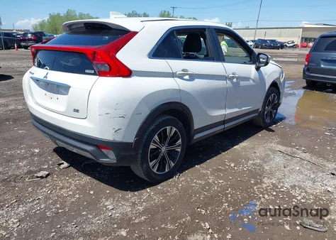 2020 Mitsubishi Eclipse Cross Se 1.5T Awc/Sel 1.5T Awc from USA, damaged, VIN JA4AT5AA2LZ016548